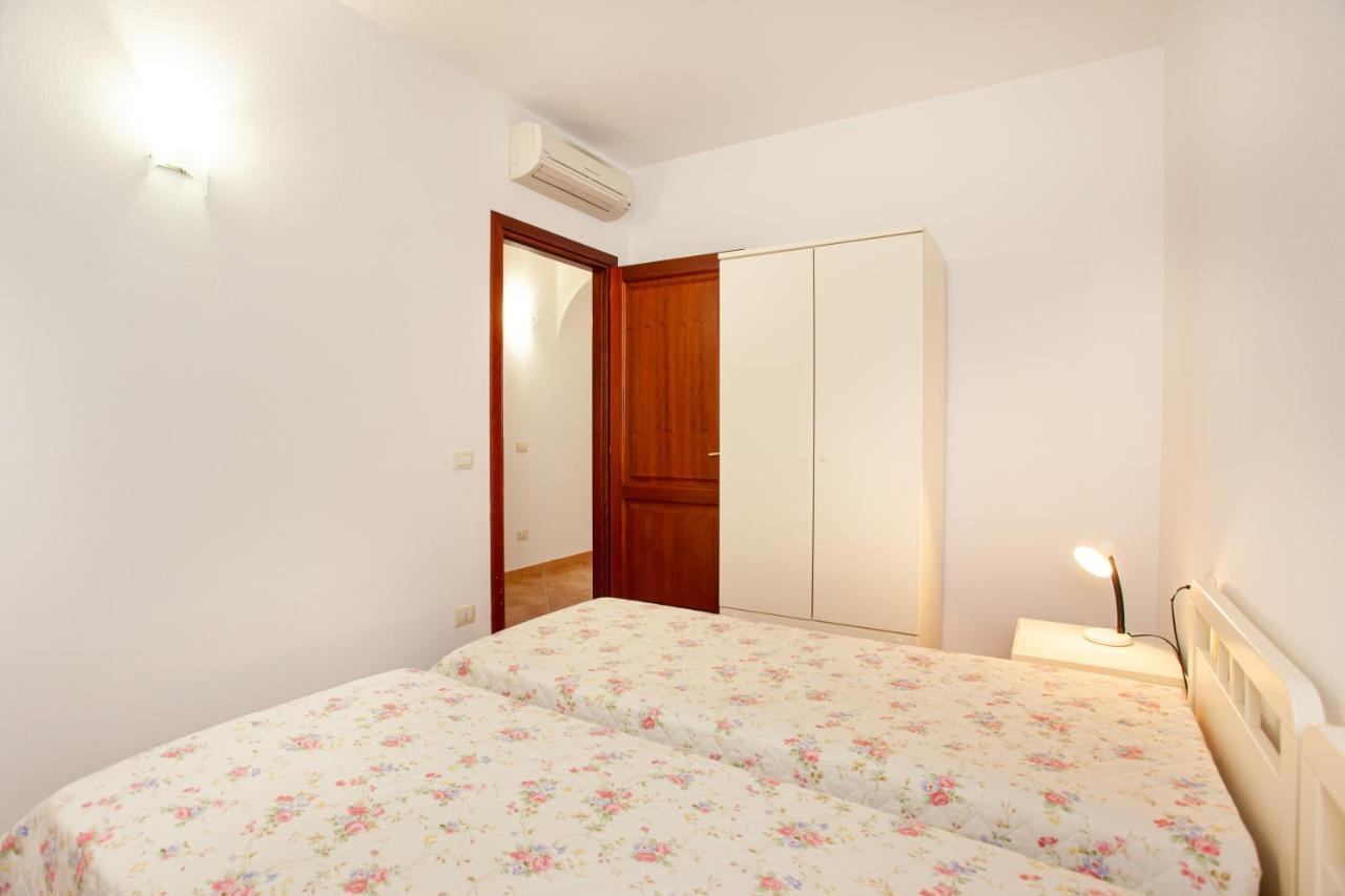 Appartamento Belvedere Citai San Teodoro  Kültér fotó